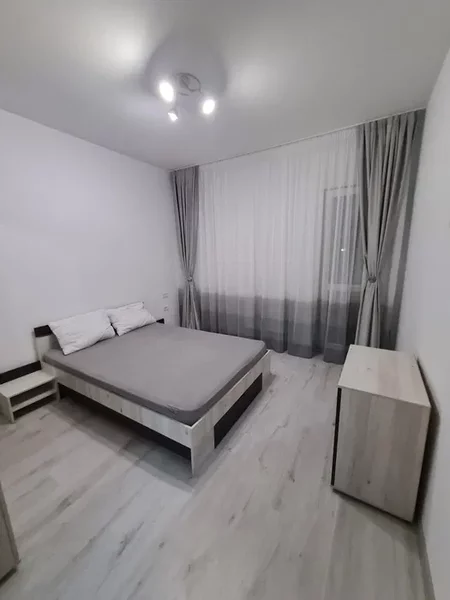 Berceni, Dimitrie Leonida, Metalurgiei, bloc nou, centrala proprie